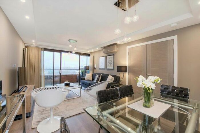 3 Bedroom Flat To Rent In Finchley Road, Swiss Cottage, London, NW3