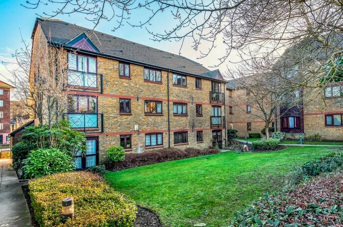 1 Bedroom Flat To Rent In Sydenham Road, London, SE26