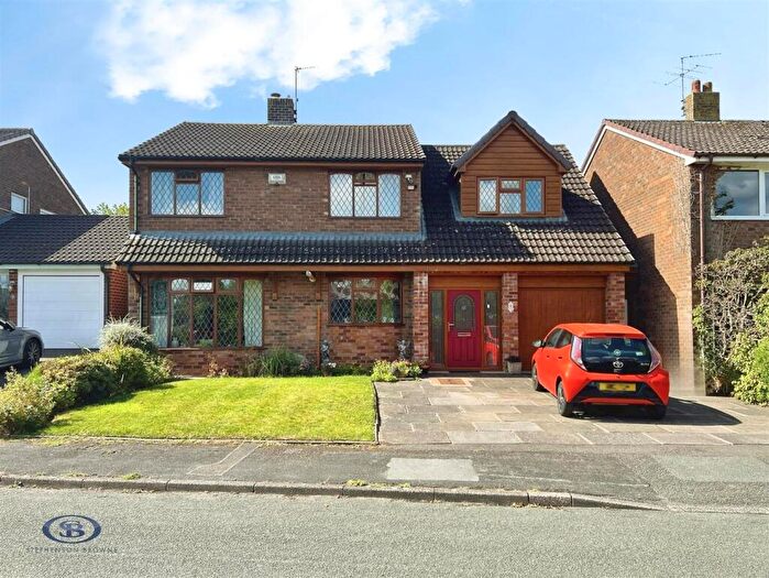 4 Bedroom Detached House For Sale In Edgeview Road, Congleton, CW12