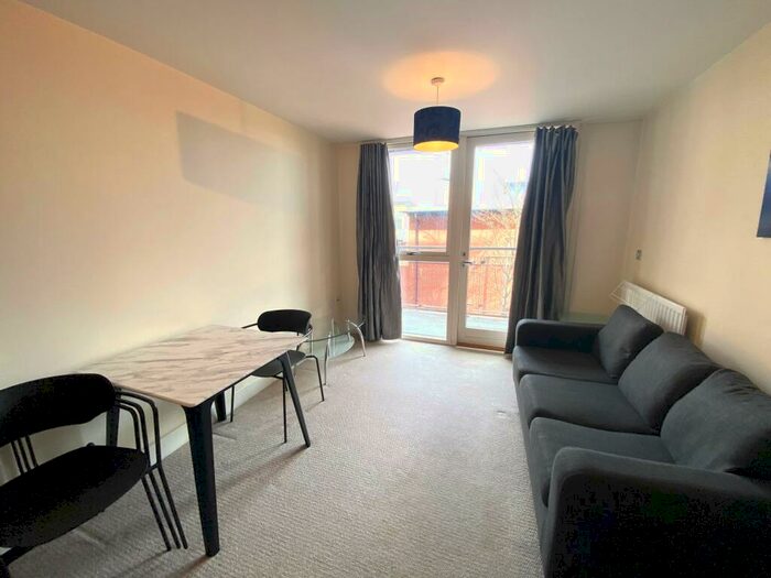 1 Bedroom Apartment To Rent In Park Central, B15
