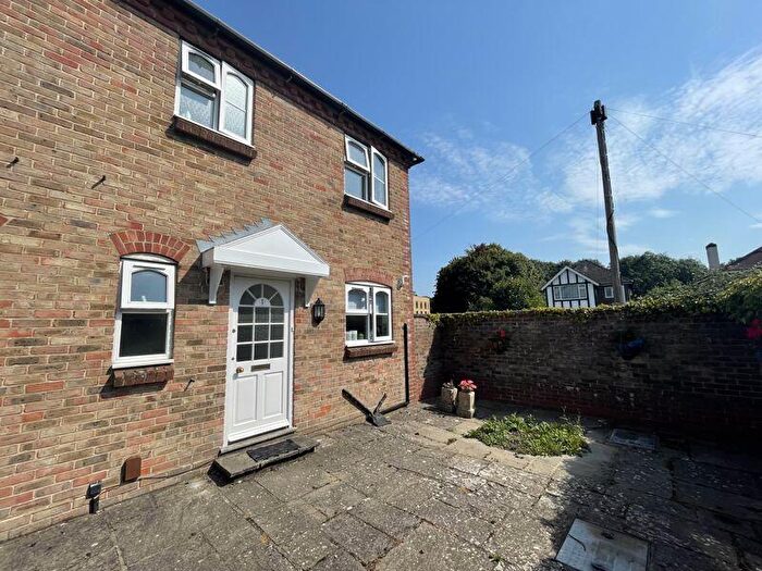 3 Bedroom Terraced House To Rent In Dolphin Mews, Chichester, PO19