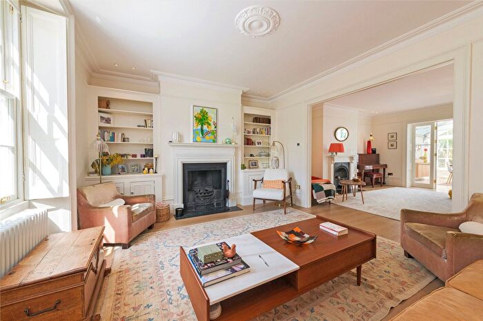 5 Bedroom End Terrace House For Sale In Parkfields, Putney, London, SW15