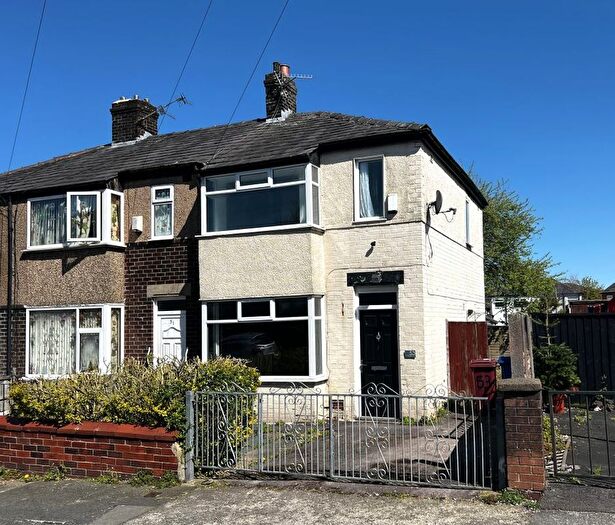 3 Bedroom End Terrace House For Sale In Norfolk Street, Blackburn, BB2