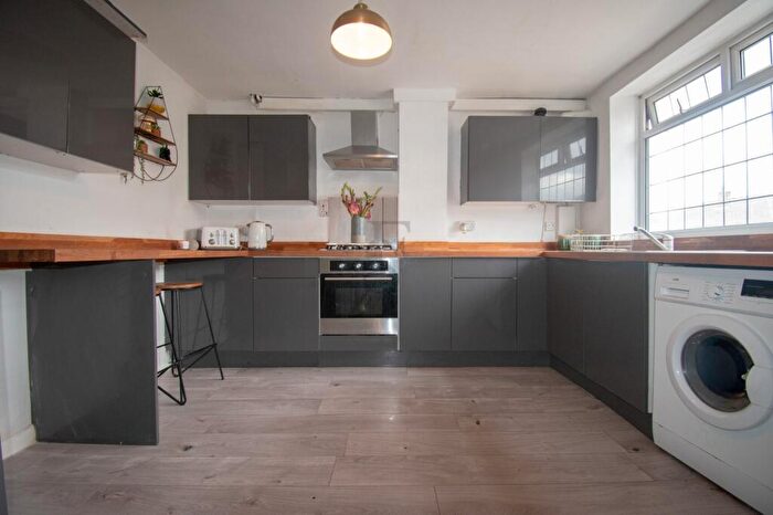 2 Bedroom Semi-Detached House For Sale In Talbot Street, Whitwick, LE67