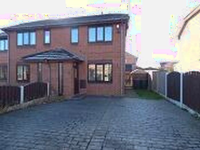 3 Bedroom Semi-Detached House To Rent In Brampton Lane, Armthorpe, Doncaster, DN3