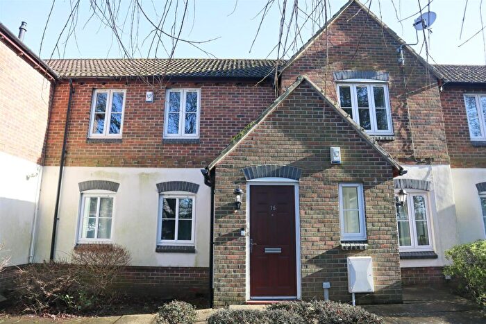 2 Bedroom Apartment To Rent In Central Way, Clevedon, BS21