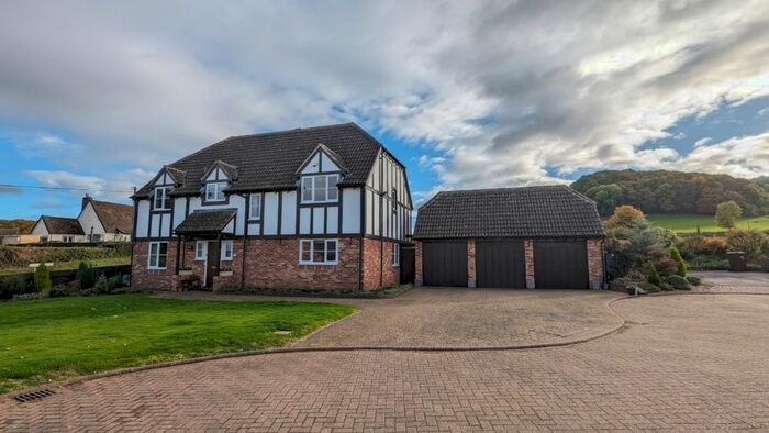 4 Bedroom Detached House For Sale In Noden Drive, Lea, Ross-On-Wye, HR9