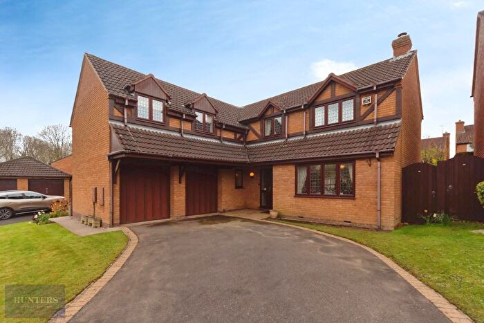 5 Bedroom Detached House For Sale In Cotheridge Close, Shirley, Solihull, B90