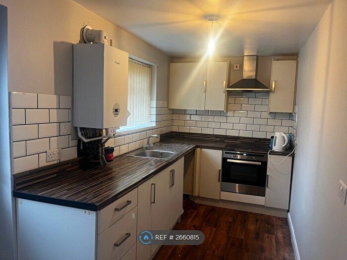 3 Bedroom Terraced House To Rent In Roseville Terrace, Leeds, LS15
