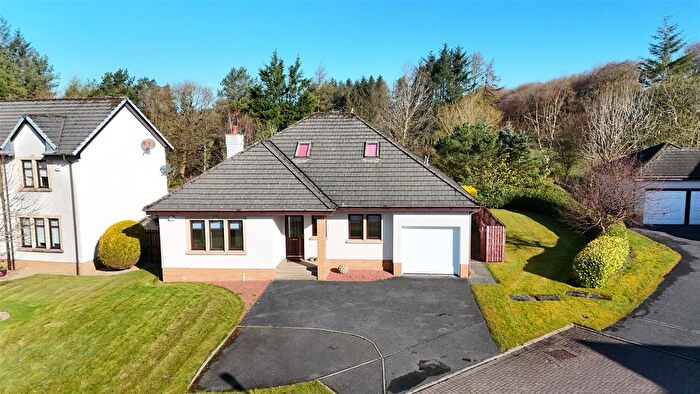 3 Bedroom Detached Bungalow For Sale In Golf View, Strathaven, ML10