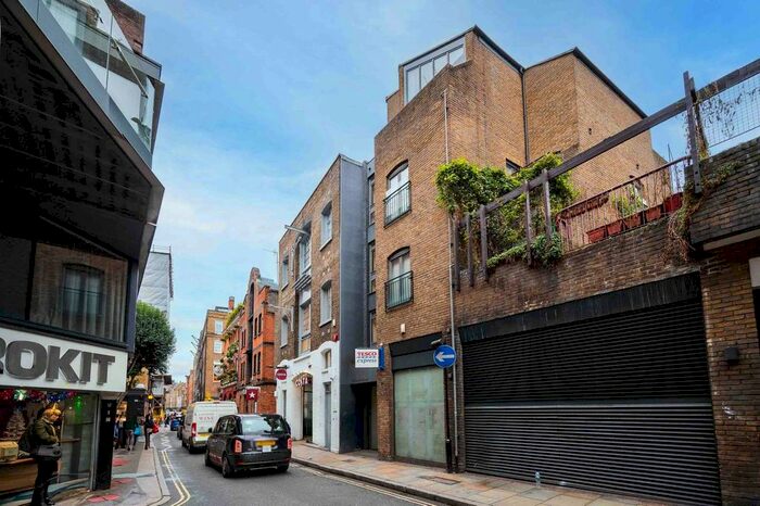 1 Bedroom Flat To Rent In Shelton Street, Covent Garden, London, WC2H