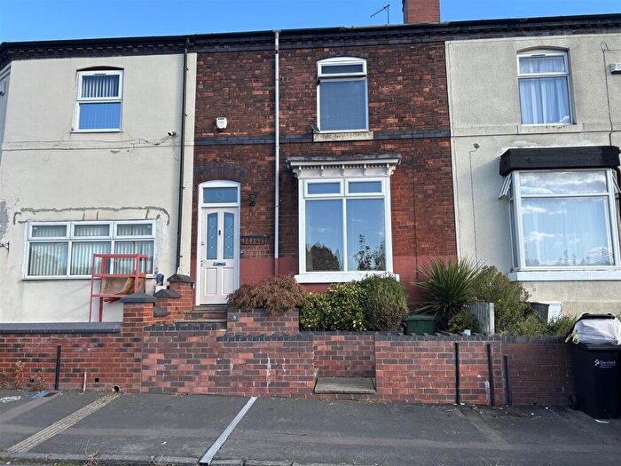 3 Bedroom Terraced House For Sale In Dale Street, Smethwick, B66