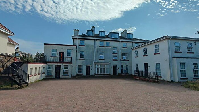 2 Bedroom Flat For Sale In Montpellier Crescent, Wallasey, CH45