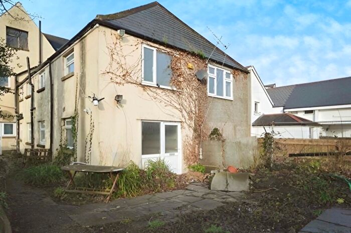 1 Bedroom Maisonette To Rent In Stacey Road, Roath, CF24