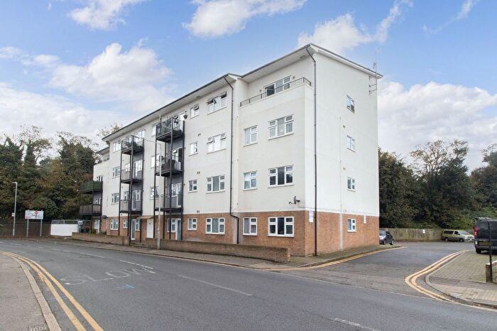 1 Bedroom Flat To Rent In Eaton Road, Margate, Kent, CT9