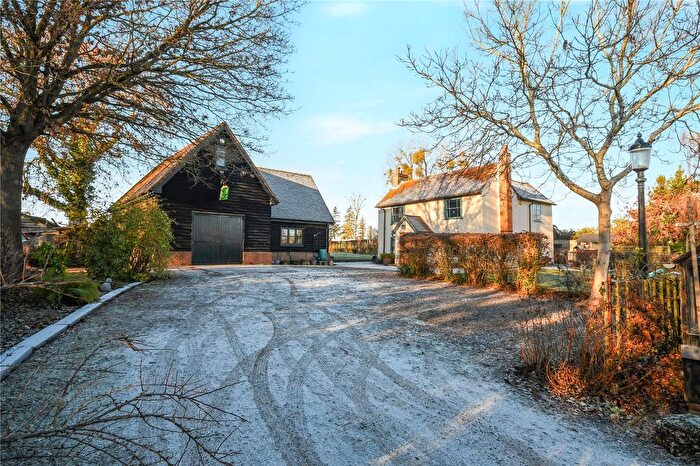 3 Bedroom Detached House For Sale In Butts Green Road, Sandon, Chelmsford, Essex, CM2