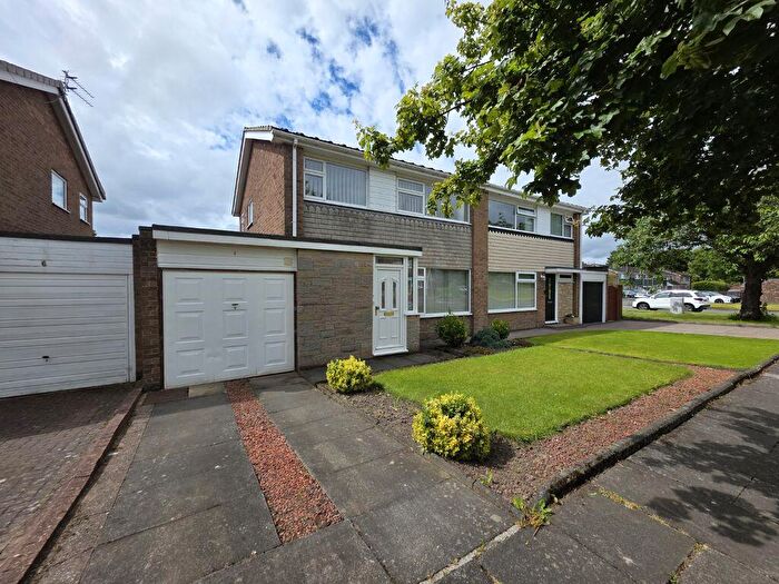 3 Bedroom Semi Detached House For Sale In Gilderdale Way, Cramlington, NE23