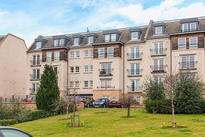 2 Bedroom Flat To Rent In Powderhall Rigg, Canonmills, Edinburgh, EH7