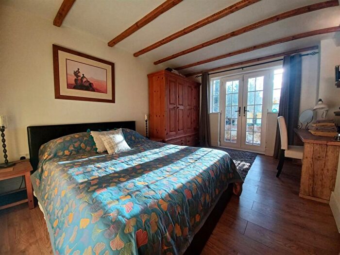 1 Bedroom Maisonette To Rent In High Street, Yardley Gobion, Yardley Gobion, NN12