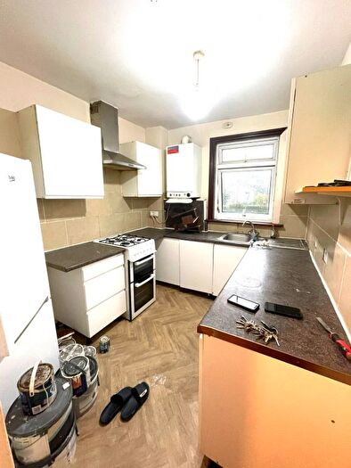 2 Bedroom Flat To Rent In Ilford, IG3