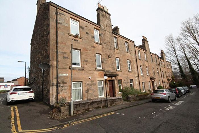 2 Bedroom Flat To Rent In Park Lane, Stirling Town, Stirling, FK8