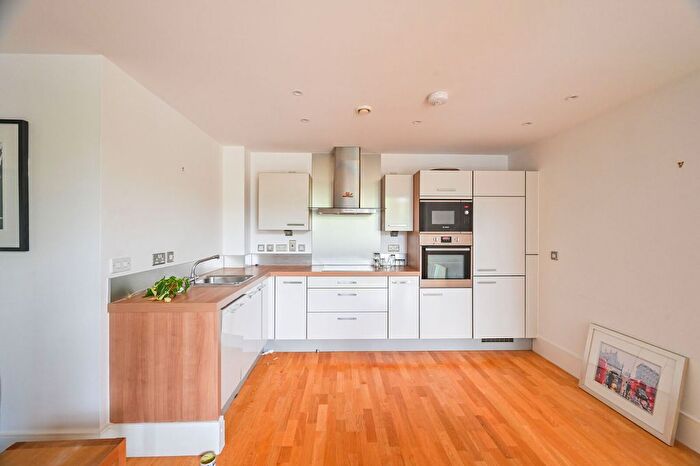 2 Bedroom Flat For Sale In Highbury Stadium Square, Highbury, London, N5