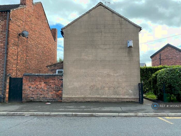 2 Bedroom Detached House To Rent In Broad Street, Crewe, CW1