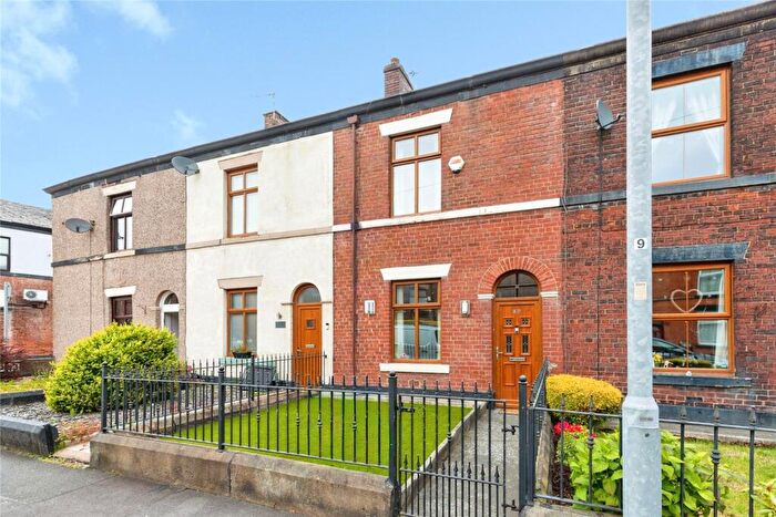 2 Bedroom Terraced House For Sale In Walshaw Road, Bury, Greater Manchester, BL8