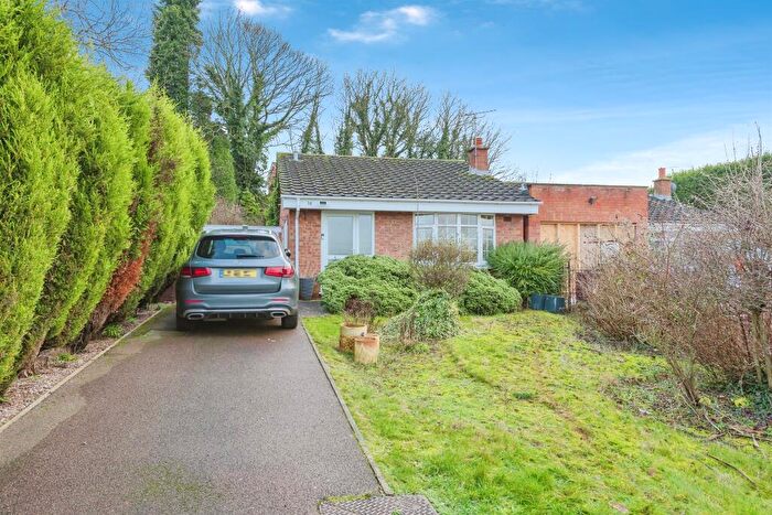 2 Bedroom Detached Bungalow For Sale In Tanhill, Wilnecote, Tamworth, B77