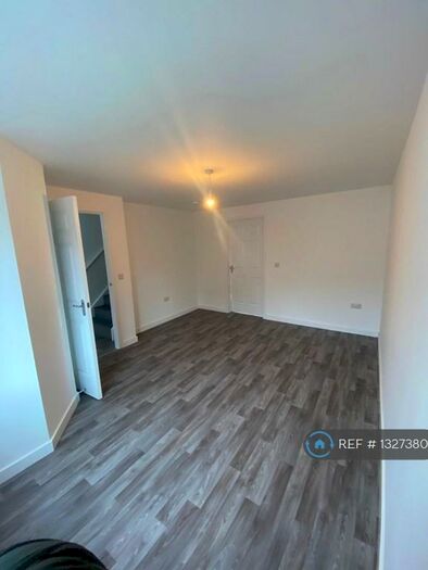 3 Bedroom Terraced House To Rent In Cullen Crescent, Carluke, ML8