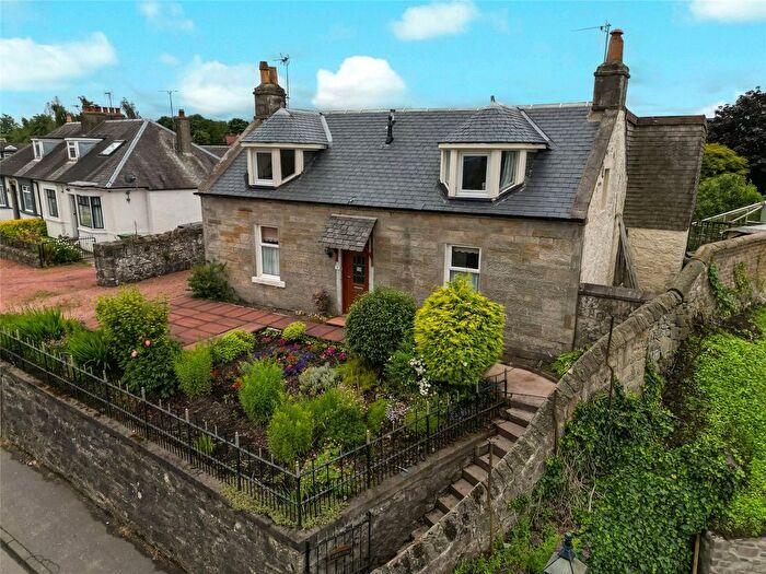 4 Bedroom Detached House For Sale In Glasgow Road, Stirling, Stirlingshire, FK7