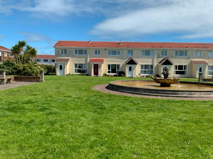 3 Bedroom End Of Terrace House For Sale In Sound Of Kintyre, Campbeltown, PA28