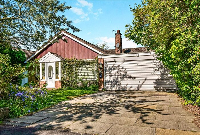 3 Bedroom Detached House For Sale In Melrose Crescent, Hale, Altrincham, WA15