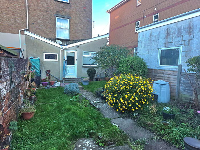 1 Bedroom Flat To Rent In Surbiton Grove, Ryde, PO33