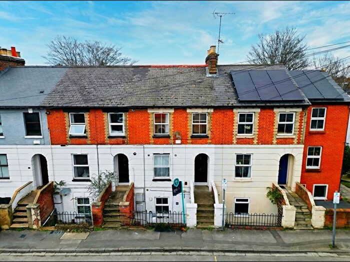 1 Bedroom Flat For Sale In Norwood Road, Reading, Berkshire, RG1