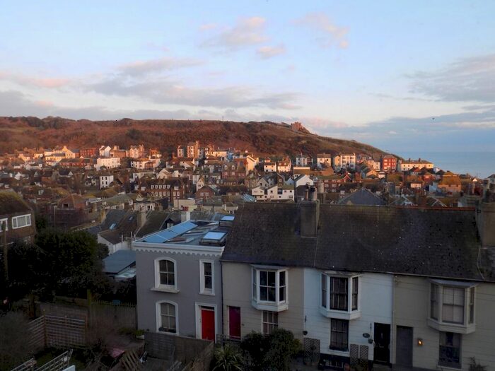 1 Bedroom Flat To Rent In Croft Road, Hastings, TN34