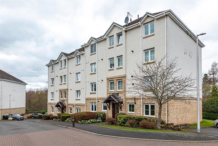 2 Bedroom Flat For Sale In / Weavers Linn, Tweedbank, Galashiels, TD1