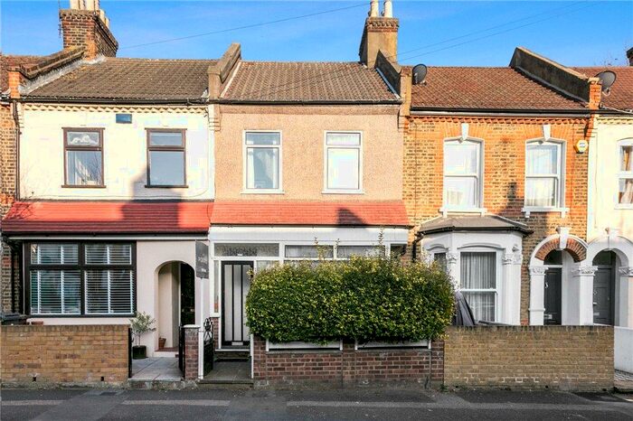 3 Bedroom Terraced House To Rent In Gordon Road, London, E15