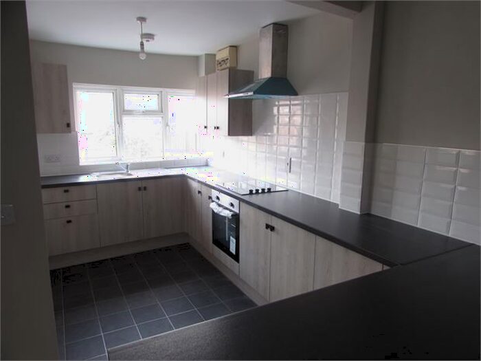 2 Bedroom Terraced House To Rent In Athelstane Road, Conisbrough, DN12