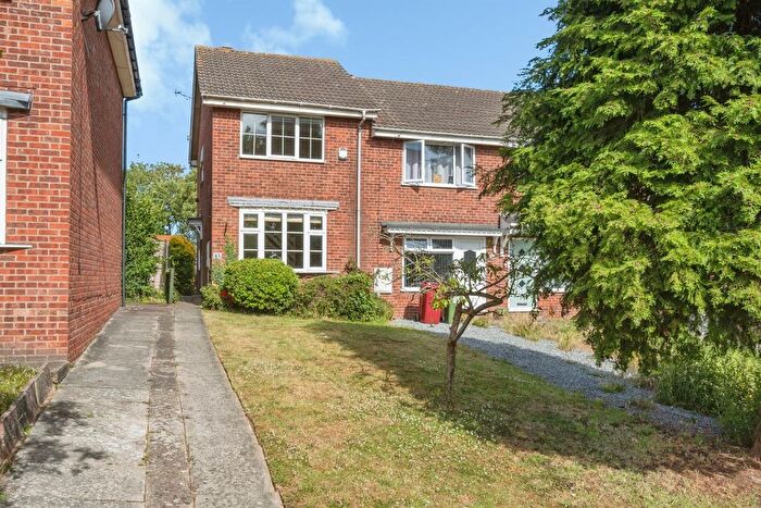 2 Bedroom Terraced House For Sale In Valley View Drive, Scunthorpe, DN16