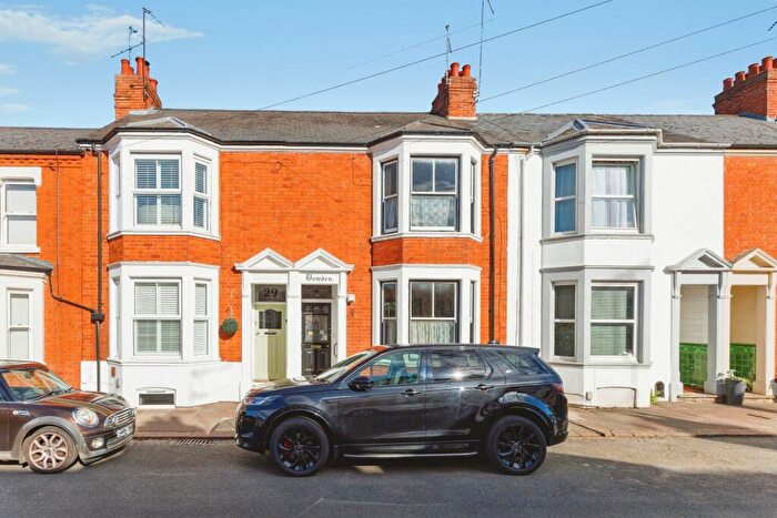 3 Bedroom Terraced House For Sale In Garrick Road, Northampton, West Northamptonshire, NN1