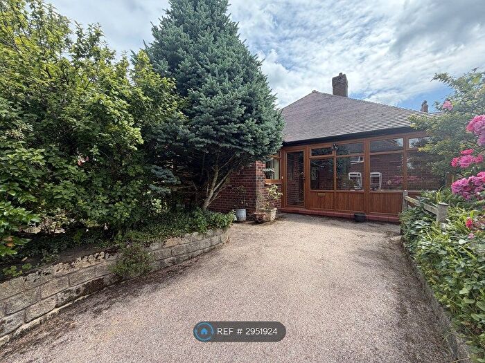2 Bedroom Bungalow To Rent In Turner Road, Stockport, SK6