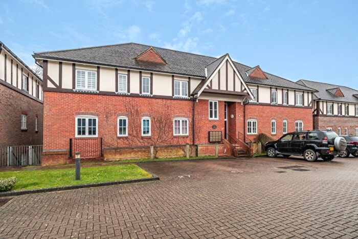 2 Bedroom Apartment To Rent In Lower Village Haywards Heath, RH16