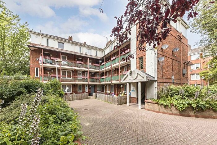 2 Bedroom Flat To Rent In Cherry Garden Street, London, SE16