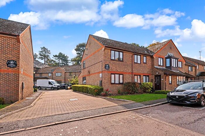 1 Bedroom Flat For Sale In King Street, Tring, HP23