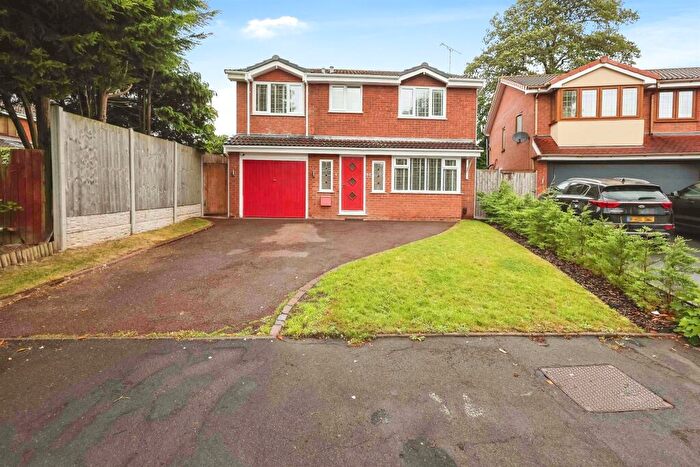 5 Bedroom Detached House For Sale In Finwood Close, Solihull, B92