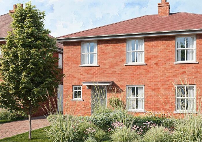 3 Bedroom Semi-Detached House For Sale In Small Acres, Hatfield Peverel, Chelmsford, CM3