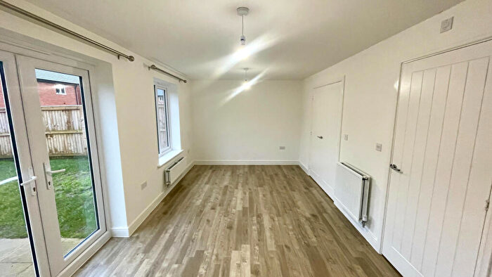4 Bedroom Terraced House To Rent In Swanage Close, Preston, PR4