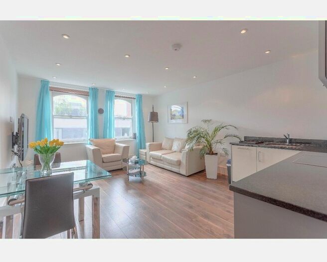 1 Bedroom Flat To Rent In Porchester Road, London, W2