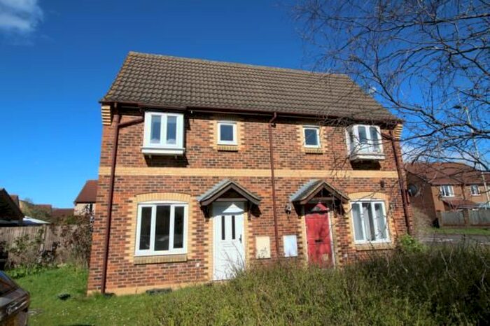 1 Bedroom Property To Rent In Riverfield Drive, Bedford, MK41